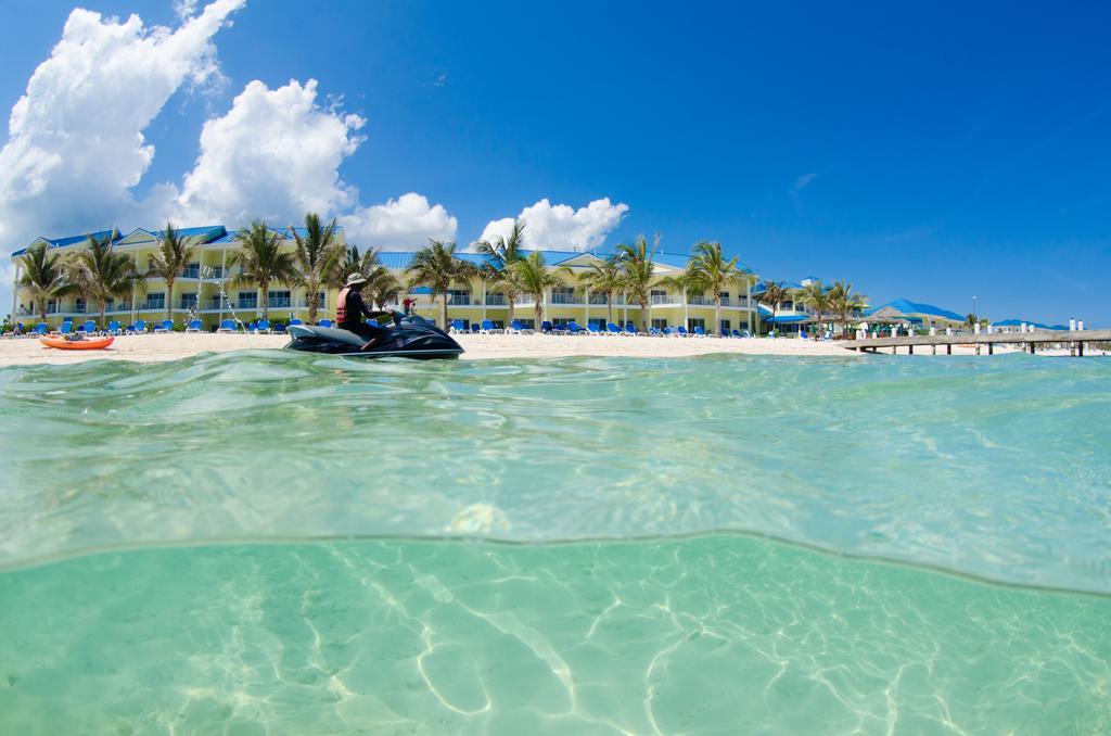 Wyndham Reef Resort, Grand Cayman East End Exterior photo