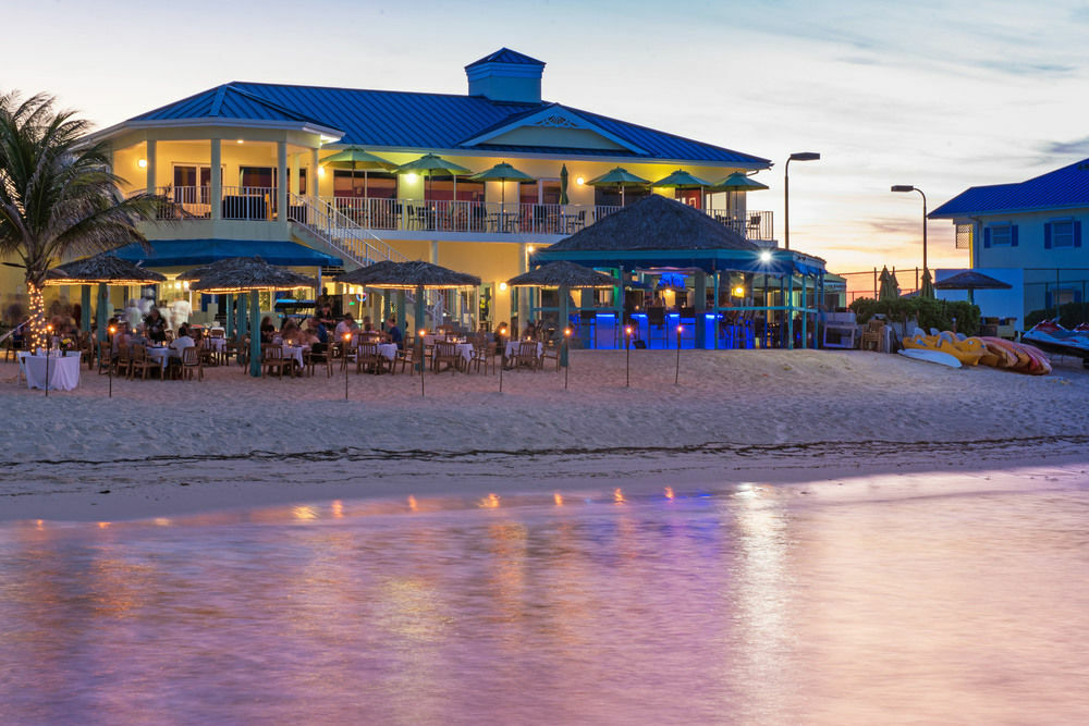 Wyndham Reef Resort, Grand Cayman East End Exterior photo